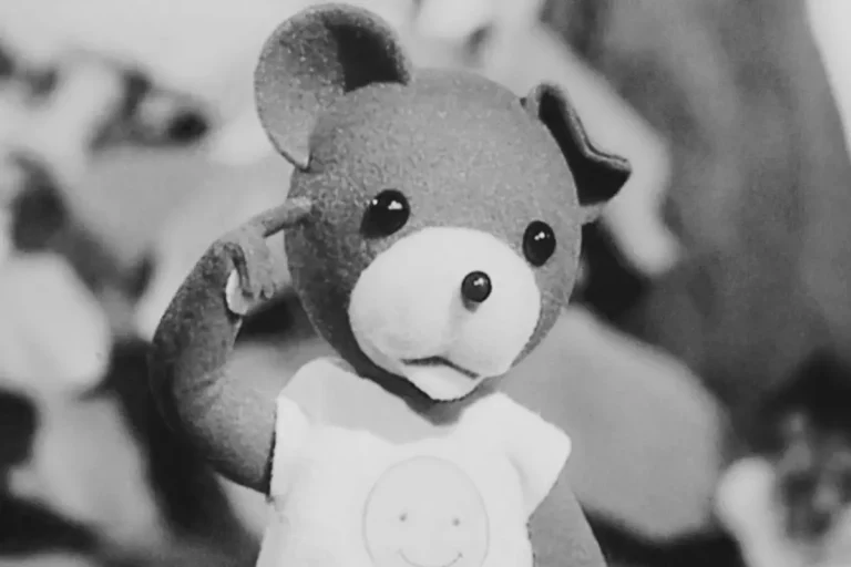 Kadr z dobranocki Miś Uszatek