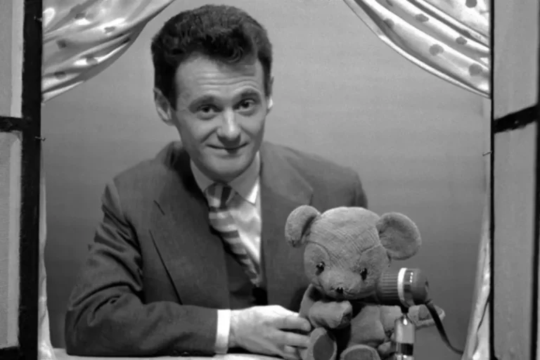 kadr z programu Miś z okienka