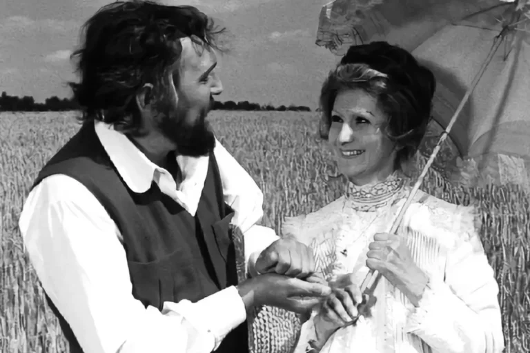 Kadr z serialu Noce i dnie