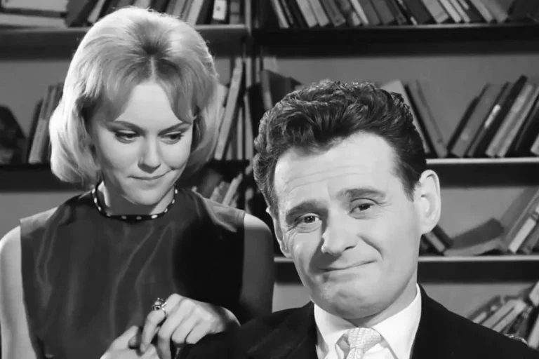 Kadr z filmu Mąż swojej żony