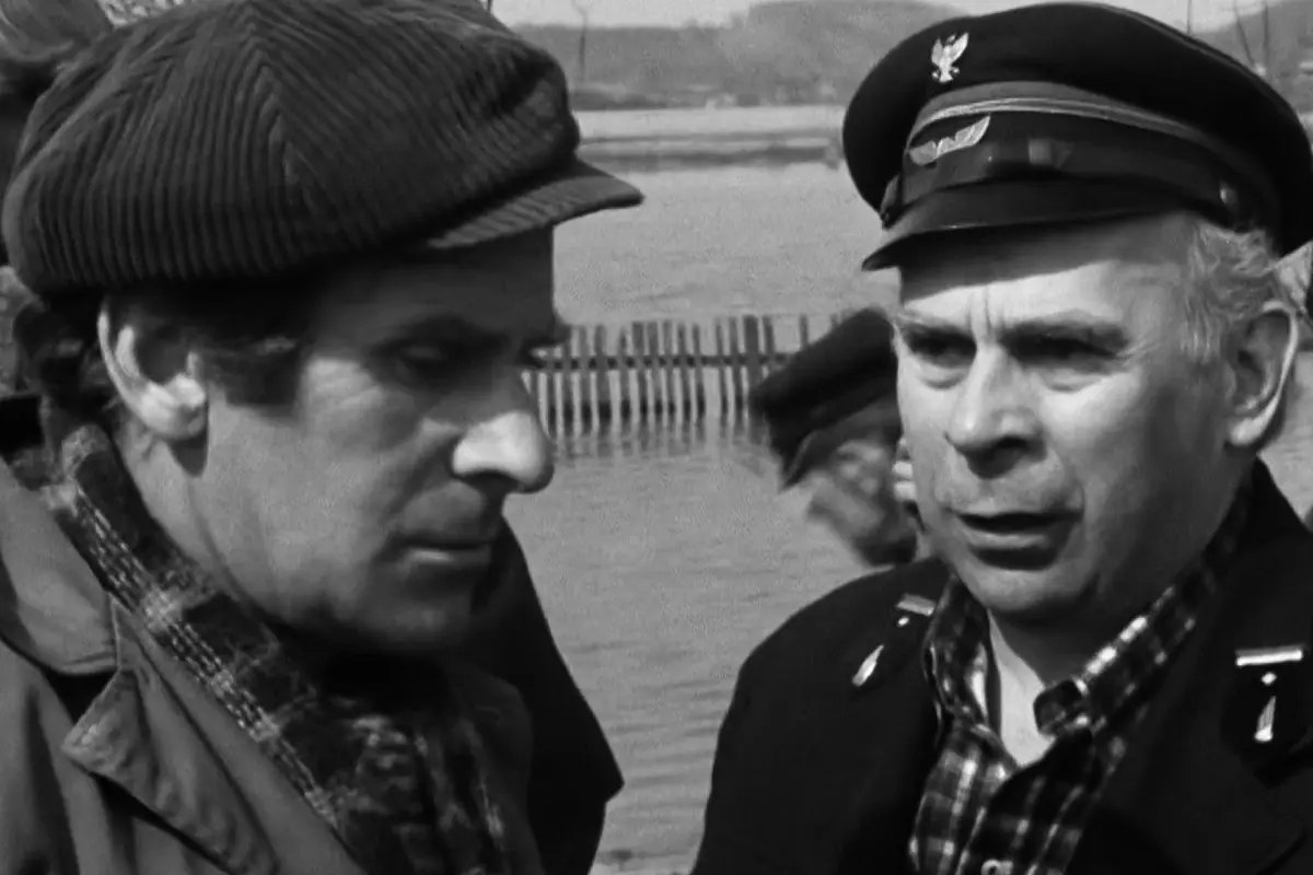 Kadr z serialu Droga