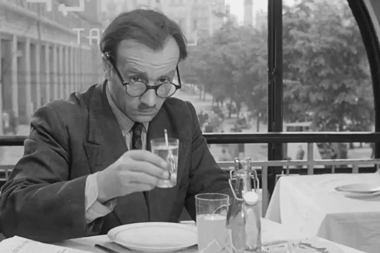 Kadr z filmu Gangsterzy i filantropi