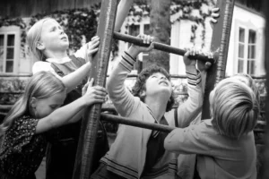 Kadr z serialu Urwisy z Doliny Młynów