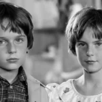 Kadr z serialu Dziewczyna i chłopak