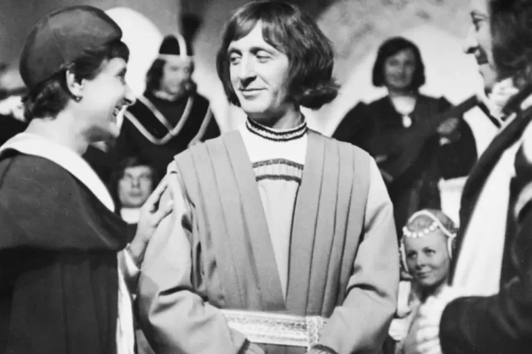 Kadr z serialu Kopernik