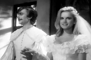 Kadr z serialu Pierścień i róża