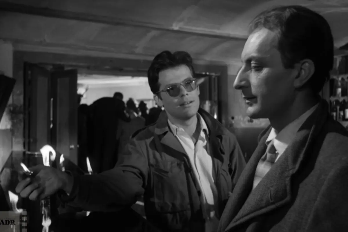 Kadr z filmu Popiół i diament