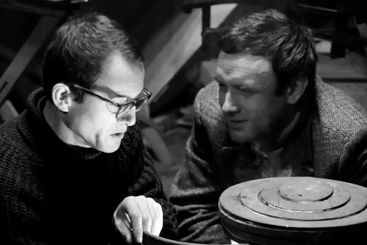 Kadr z filmu Struktura kryształu