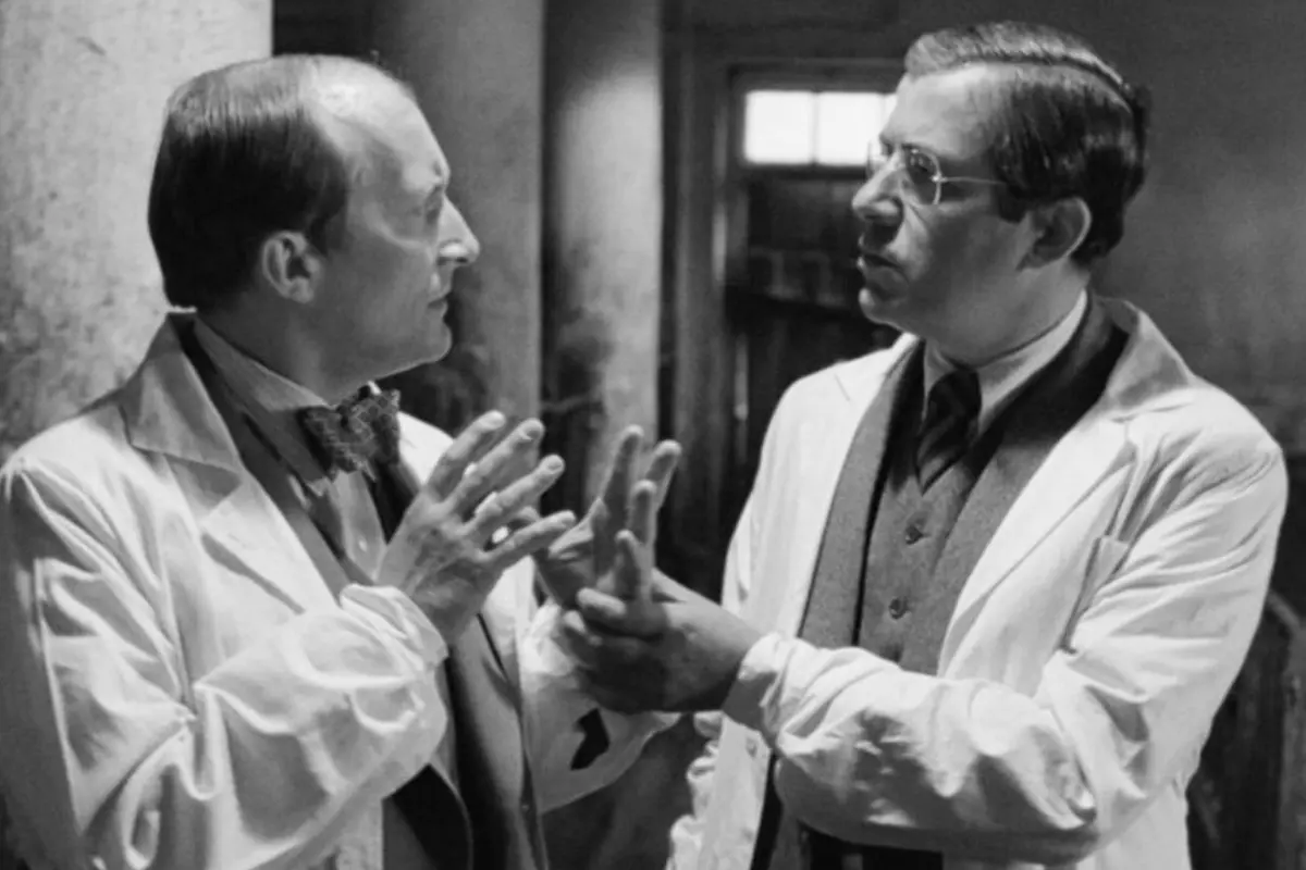 Kadr z filmu Szpital przemienienia