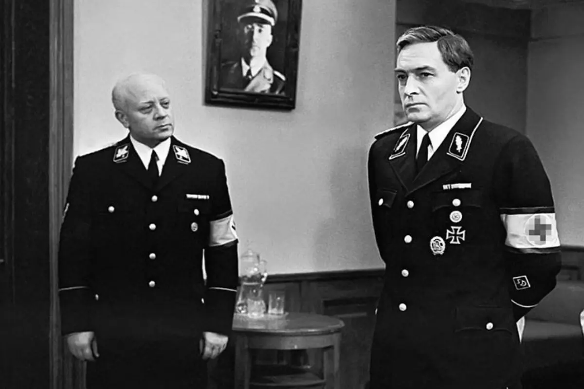 Kadr z serialu Siedemnaście mgnień wiosny