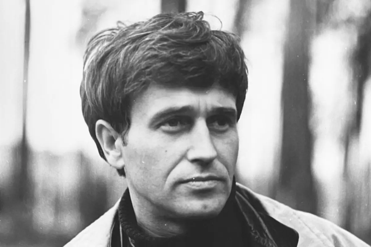 Kadr z filmu Dziura w ziemi