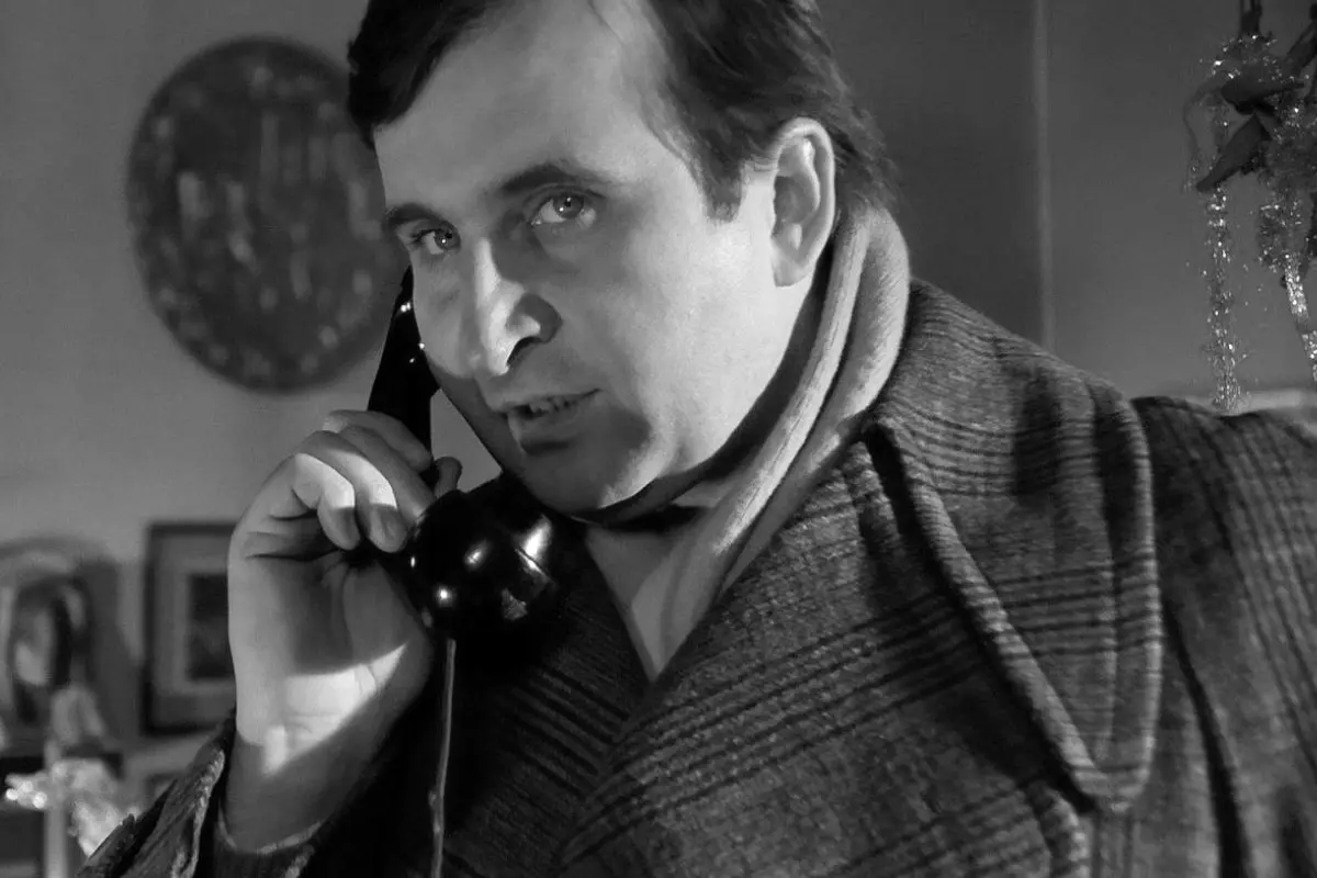 Kadr z filmu Brunet wieczorową porą