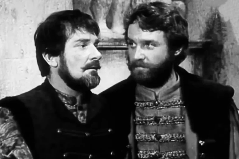 Kadr z serialu Czarne chmury