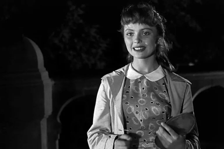 Kadr z filmu Ewa chce spać